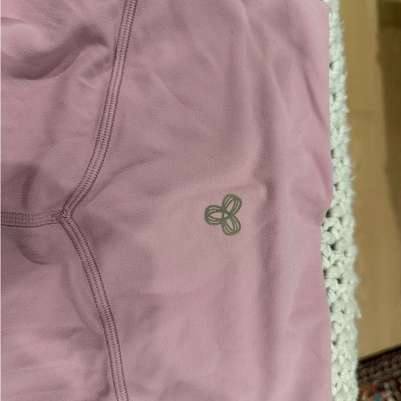 Aritzia Pants - Aritzia pink Leggings